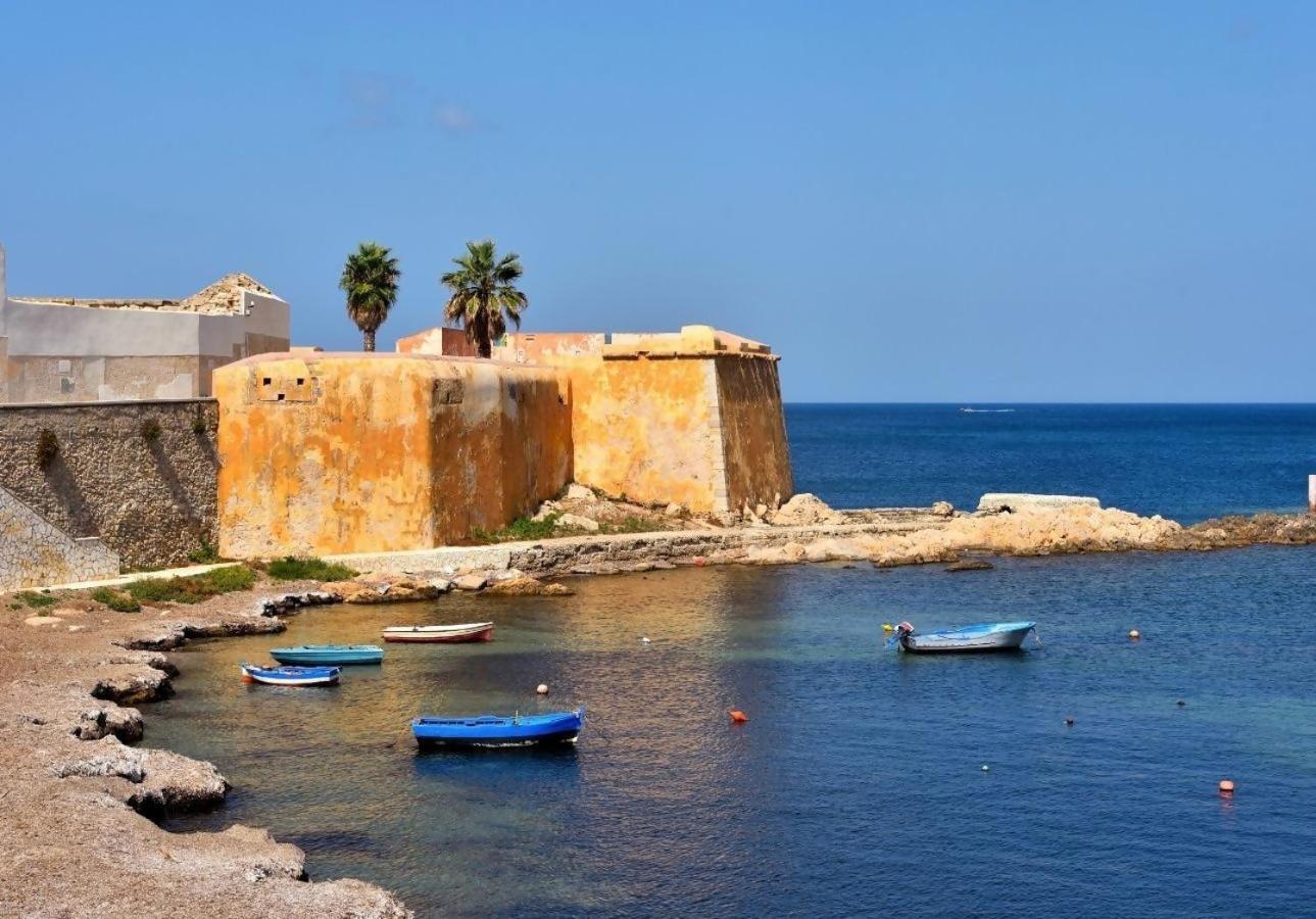 Semplice Bnb Bonagia Valderice Rum bild