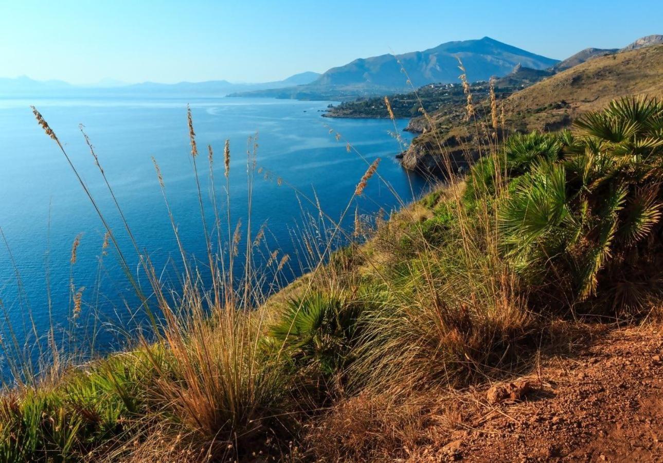 Semplice Bnb Bonagia Valderice Rum bild