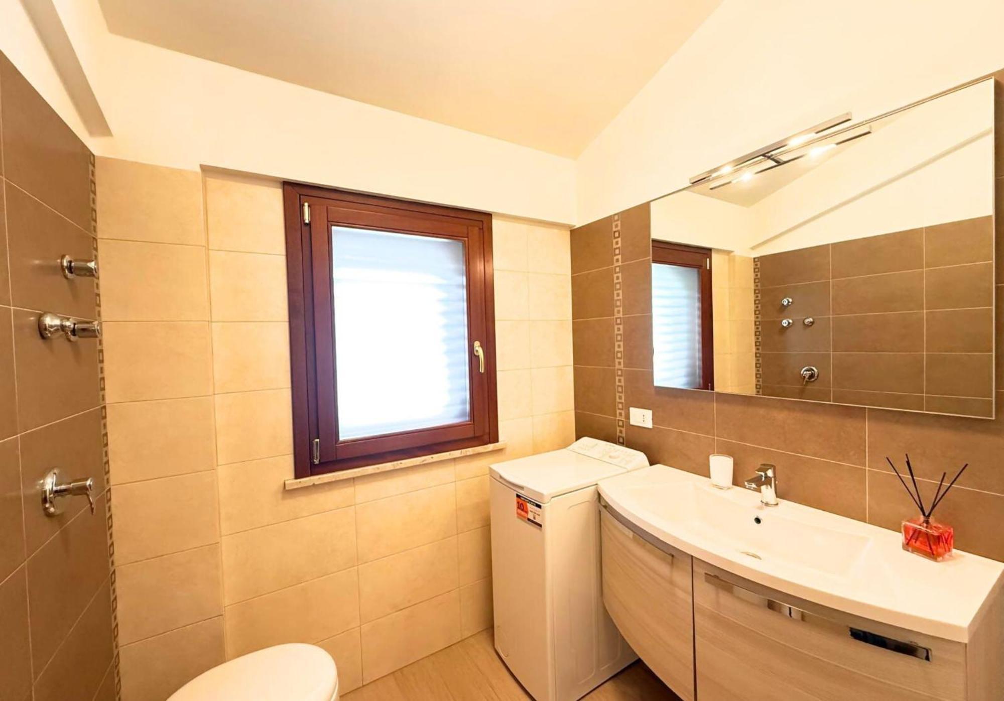 Semplice Bnb Bonagia Valderice Rum bild